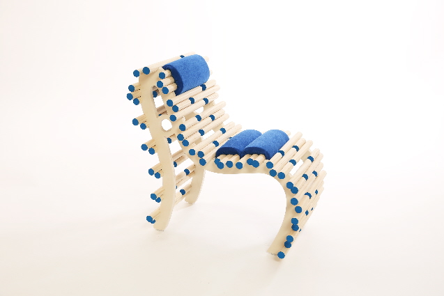 Design ludique |  : - fauteuil  T+B bleu -