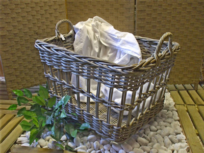 VANNERIE |  : manne  linge - 3040 - en rotin